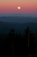 Moonrise at Clingmans Dome